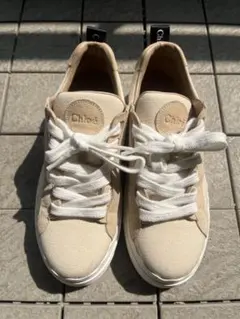 Chloé ベージュ スニーカー　23cmのサムネイル
