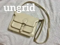 Ungrid♡白のショルダーバッグ 難ありのサムネイル
