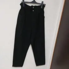 美品　INGNI　イングブラック ワイドパンツ ボタン付き