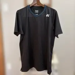 YONEX Vネック ブラックシャツ L