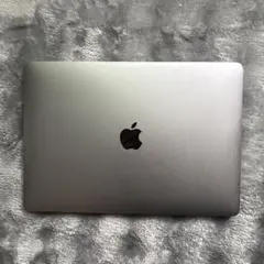 Apple MacBook本体 シルバー