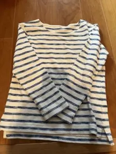 とっても美品 ストライプ柄 長袖カットソー 130