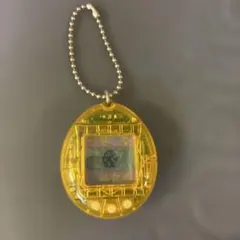 17たまごっち 初代 クリアイエロー スケルトン 携帯ゲーム レトロ 1996