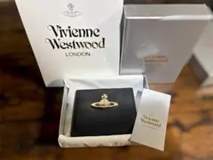 【新品　未使用】Vivienne Westwood ブラック 二つ折り　がま口