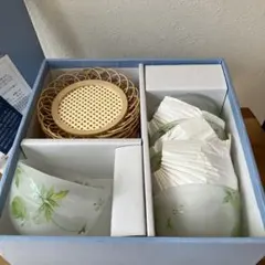 たち吉　冷茶碗　５客　竹製茶托付き　風船かずら