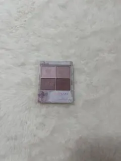 キャンメイク シルキースフレアイズ 06