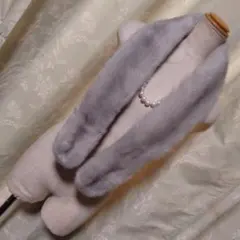未使用✩サファイヤミンク✩ファーマフラー✩厚み有りますよ✩留め具有✩多機能✩艷柔のサムネイル