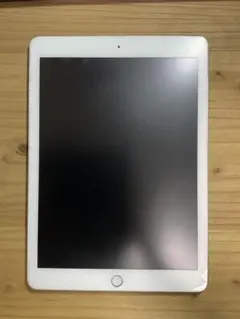 iPad 第6世代 128GB 台湾版 バッテリー交換済み100%