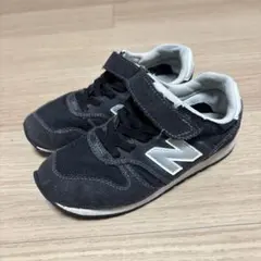 New Balance ブラック　スニーカー　19cm