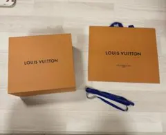 LOUIS VUITTON ボックスとショッパーセット