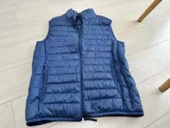 ウルトラライトダウンベスト　Sサイズ　ブルー