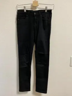 ブラック スキニーデニム