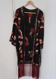 ZARA WOMAN 刺繍入り フリンジ ガウン カーディガンのサムネイル