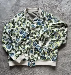 BEAMS HEART オフホワイト×花柄　リバーシブルブルゾン