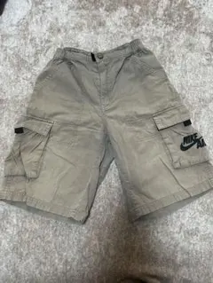 NIKE ナイキ　ハーフパンツ　半ズボン　キッズ　130cm