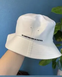 Item thumbnail for item 458bb45d-5f17-43df-be93-e19c43e2a60d