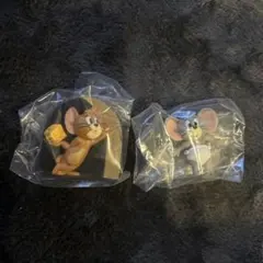 め*ぐ様 トムとジェリー ガチャ ジェリーとタフィーがお家にいるフィギュア 2種