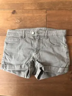 H&M グレー ショートパンツ EUR 152