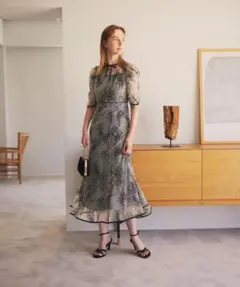 LEJA 花柄リボンパフスリーブマーメイドワンピースドレス BLUE