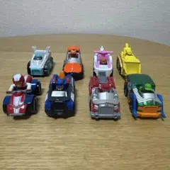 パウ・パトロール ダイキャストビークル　ミニカー 8台セット
