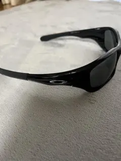 Oakley サングラス ブラックのサムネイル