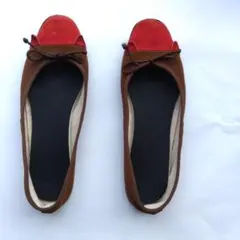 TSUMORI CHISATo ブラウン/レッド フラットシューズのサムネイル