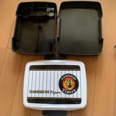 Item thumbnail for item 127d3beb-6351-467d-810e-2e21b9209376