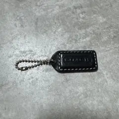 COACH ロゴチャーム タグ ㊺ ブラック
