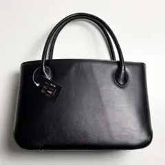 Item thumbnail for item 3ba6d095-94fa-4e3f-80cf-381bfe30973c