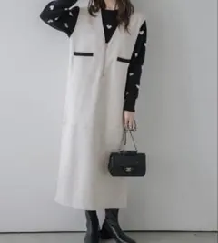 Vネックジャンパースカート