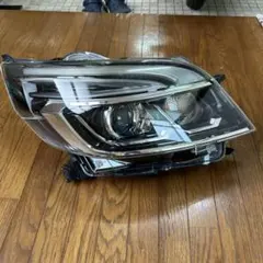 新車外し 純正 90 ノア NOAH プロジェクターLED ヘッドライト 左