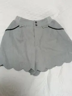 pom pinette グレー スカラップ半ズボン M　サイズ150