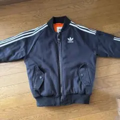 adidas ブルゾン　ジャンバー