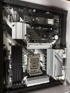 ASRock B760M PRO RS/D4 マザーボード