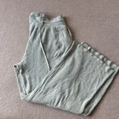 ユニクロ　リブニットXLパンツ