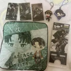 進撃の巨人　アニメグッズ　セット売り　まとめ売り
