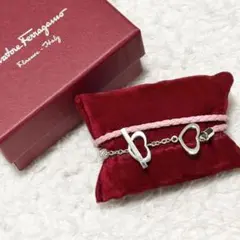 Salvatore Ferragamo ハートシルバーブレスレット