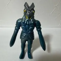 ウルトラマン　怪獣フィギュア　ソフビ　バルタン星人　濃緑　ミニソフビ