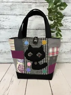 Item thumbnail for item e86b90ef-17b4-4a65-911a-140d8e4e1a52