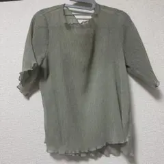 グリーンのシアートップス　✴︎再値下げ✴︎