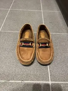 gucciスエード スリッポン