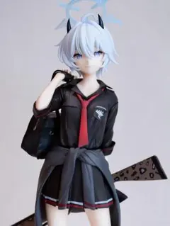 ガレージキット完成品】制服マシュ／グリズリーパンダ様原型 - メルカリ
