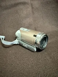【C3015】 JVC Everio GZ-E180-W ホワイト エブリオ C3015】 JVC Everio GZ-E180-W ホワイト エブリオ - メルカリ