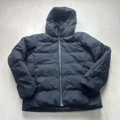 UNIQLO ネイビー フード付き シームレスダウンパーカ サイズM ブラック系