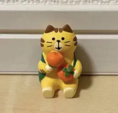 デコレ コンコンブル よく柿食う猫