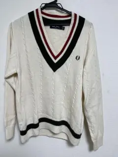 ​FRED PERRY フレッドペリー ケーブルニット Vネック アイボリー