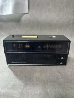 昭和レトロ　SONY ソニー　TFM-C400 AM/FMラジオ　パタパタ時計のサムネイル