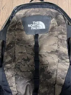 THE NORTH FACE HOT SHOT カモフラージュリュック