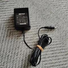 BUFFALO／電源アダプタ／US100523 5V 2.3Aのサムネイル