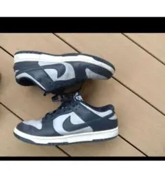 NIKE DUNK LOW ナイキ　ダンク　ロー　チャンピオンシップ　グレー